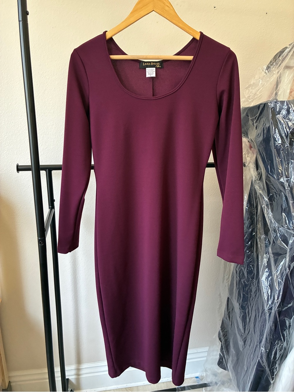 Laura Byrnes Plum long sleeve Scoop Neck Sheath Dress